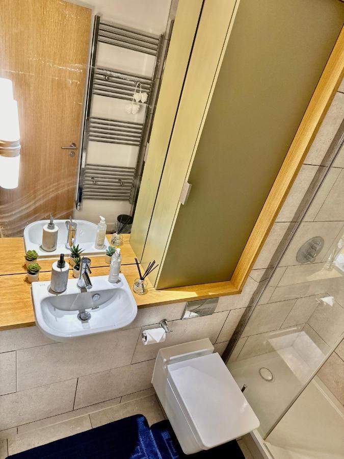 Modern Luxury Oasis Rooms 02 Arena-Excel-Canary Wharf Ldn Londra Dış mekan fotoğraf